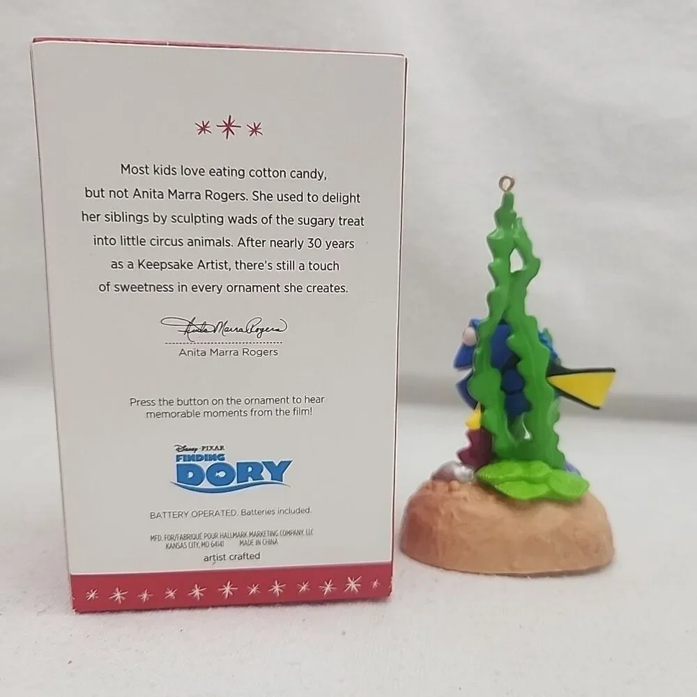 Ornament HALLMARK Keepsake Finding Dory Magic SOUND Disney QXD6064Christmas 2016